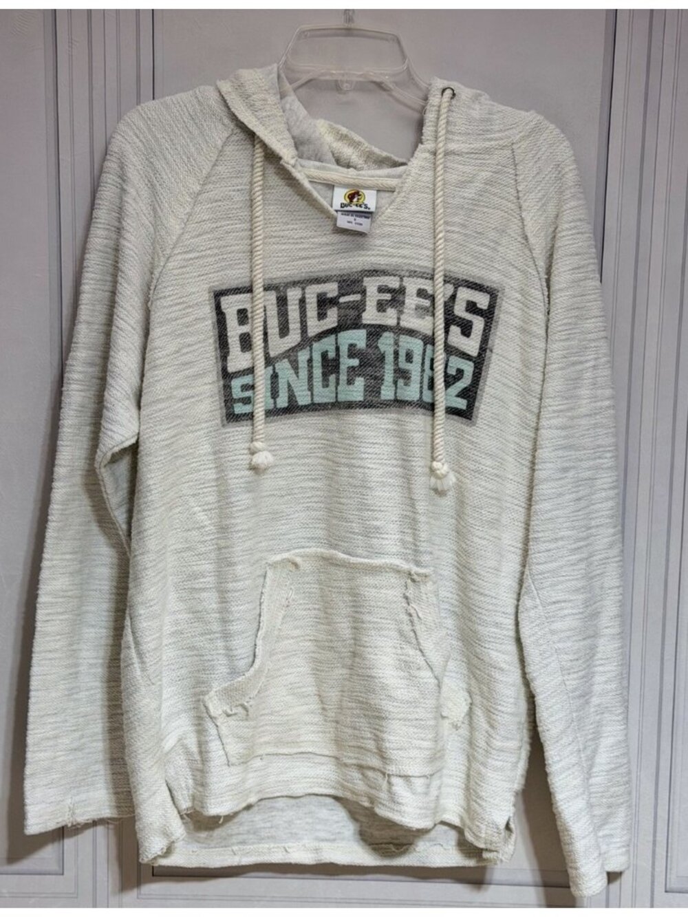 Buc-ees Hoodie Distressed Beach Small Unisex Pouch Pocket